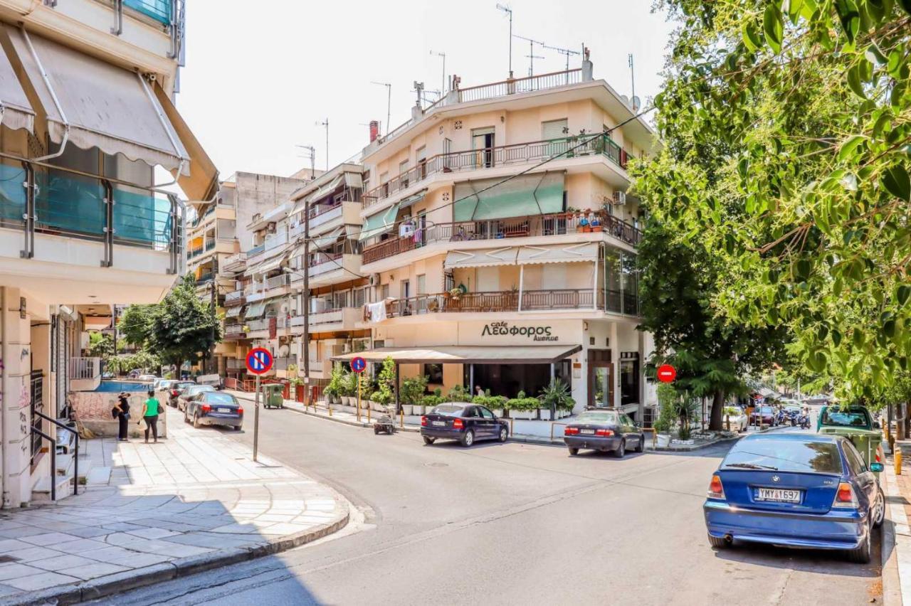 Happy Traveller - Luxury, Free Parking Apartment Tesalonika Bagian luar foto