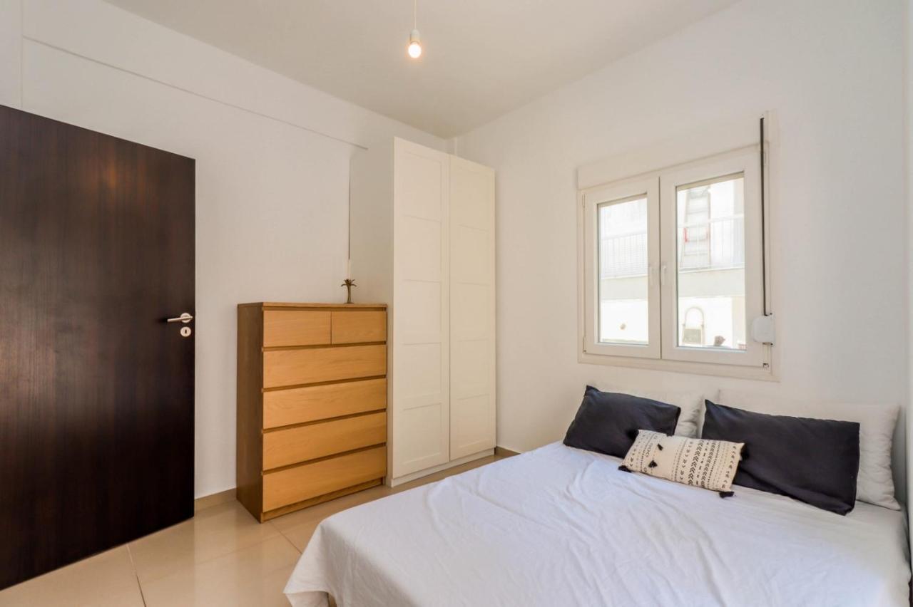 Happy Traveller - Luxury, Free Parking Apartment Tesalonika Bagian luar foto